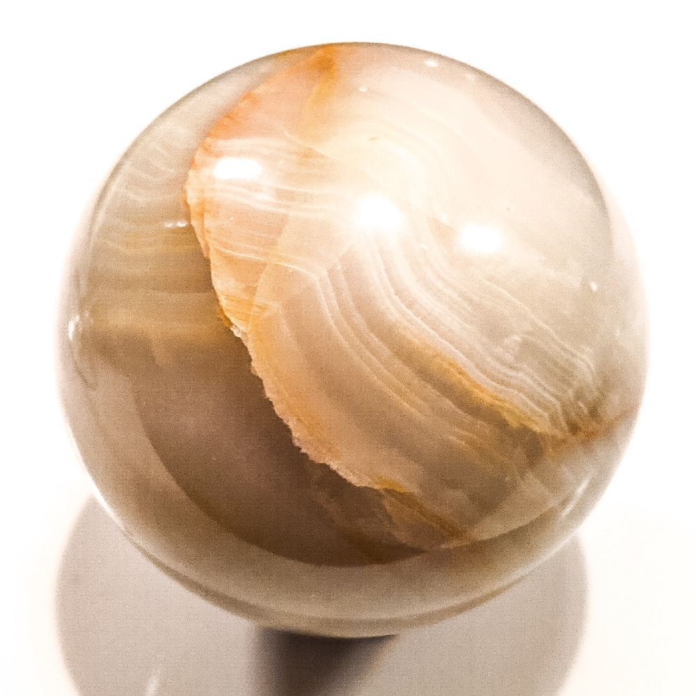 8cm Afghan Jade Crystal Sphere & Wooden Stand Weight: 534.1 g 75-80mm - Picture 4 of 10